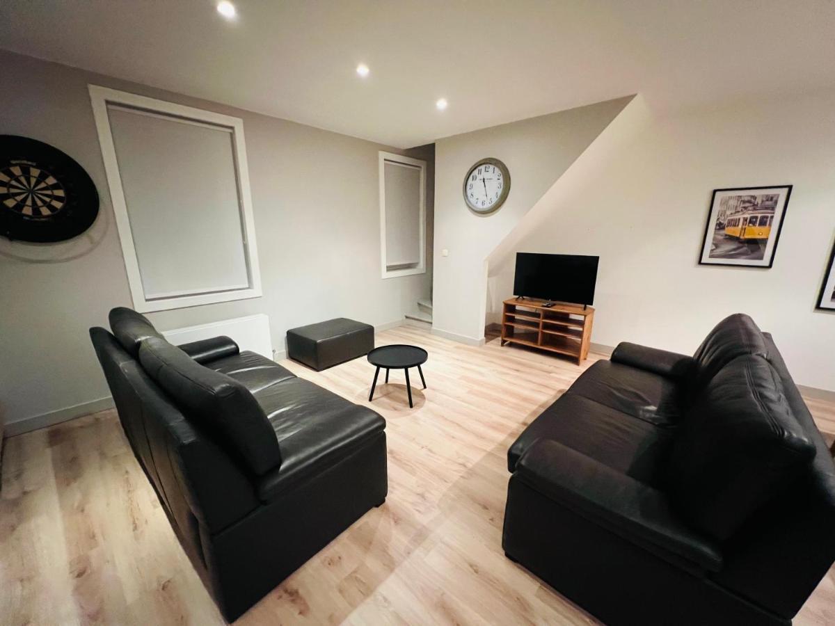 Ruim App. Met Grote Garage Apartment Ieper Bagian luar foto